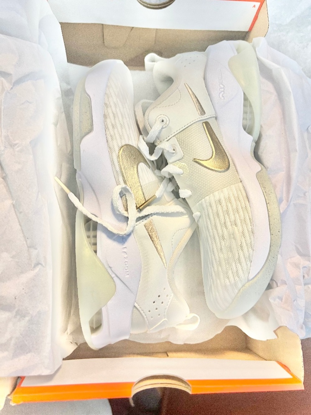 Nike Zoom Bella 6 Premium Summit White Gold Size 8 - Picture 7 of 12